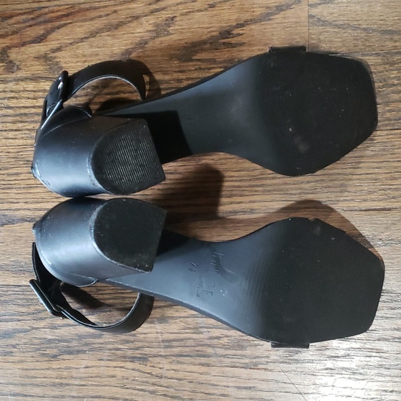 Rouge Helium Black Block Heels with Buckle and Zipper Back - Picture 11 of 16